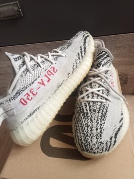 Yezzy 350 zebra v2