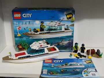 Lego 60221 jacht 