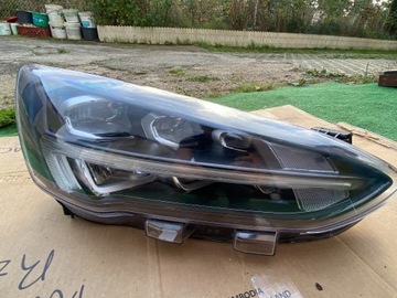 PRAWA LAMPA LEWY PRZÓD FULL LED FOCUS MK4 IV 21R