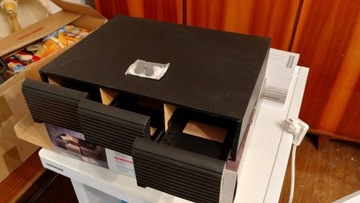 Pudełko organizer na kasety, na szafkę/półkę.