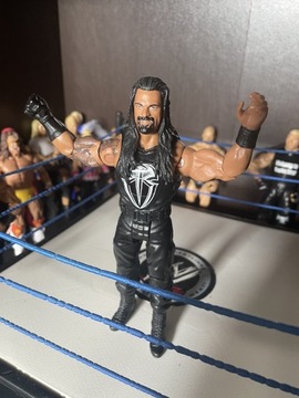 Interaktywna figurka WWE MATTEL 2016 Roman Reigns
