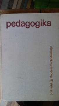 Pedagogika pod red. Bogdana Suchodolskiego. 