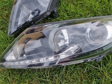 Lampy reflektory przednie Kia Sportage II UK