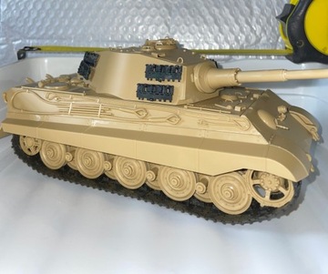 Kingtiger model gotowy 1:35 Dragon