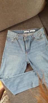 Spodnie jeansy stradivarius rozm. 36