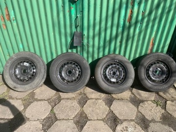 KOŁA Vredestein Sportrac 5 5x112 195/60R15 88 V 