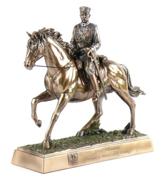 Figurka Józef Piłsudski na koniu, statuetka 