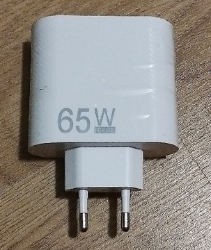 Szybka ładowarka USB A i C 65W