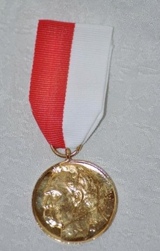 Medal: J. Piłsudski - Twórcom III  RP