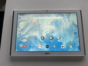 Tablet Acer Iconia One 10 2/32GB plus klawiatura