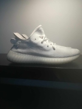 Adidas Yeezy Boost 350 V2 Cream (Triple White)