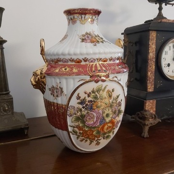 Vintage-Pałacowy wazon ręcznie dekorowany . 
