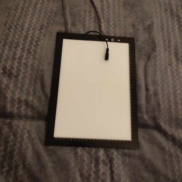 deska kreślarska LED tablet graficzny