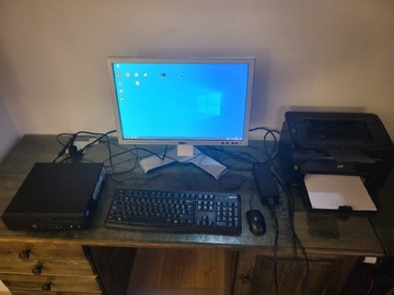 Zestaw HP ElliteDesk komputer monitor klaw