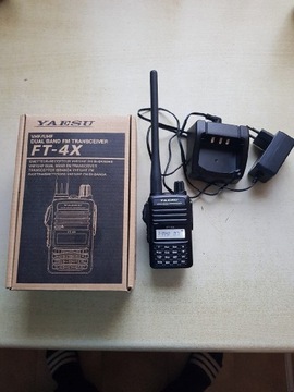 Yaesu FT-4X Dual Band