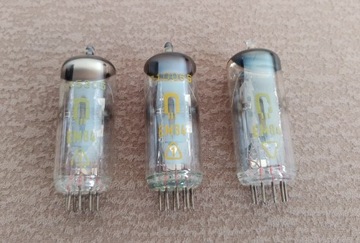 Lampy RFT EM84 (6FG6, EM85E). Używane.