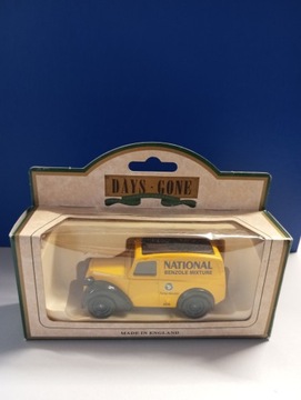 Corgi/Lledo Morris Z Van 1950 DG58017