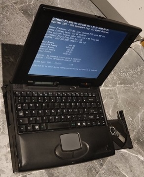 Laptop notebook 6200AT Pentium 1 233MMX Retro