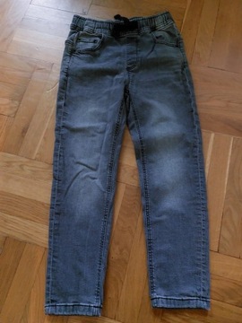 Spodnie chłopięce jeans r.134