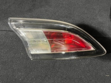 MAZDA 3 BL HB 08-13R LAMPA LEWA TYŁ PRZECIWMGIELNA