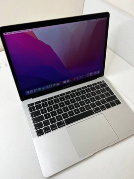 MacBook Air A1932 13 " Intel Core i5 8 GB / 256 GB