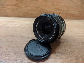 Obiektyw Canon FD 2.8/28mm / dekielki / filtr HOYA