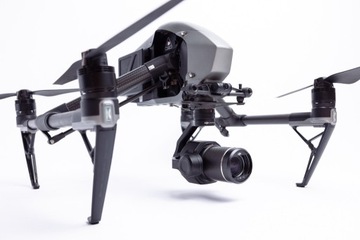 Dron DJI Inspire 2 + Zenmuse X7 + DJI 16mm 