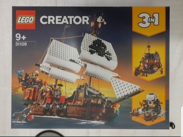 LEGO 31109 statek piracki