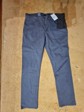 Nowe jeansy c &a roz. 33/32