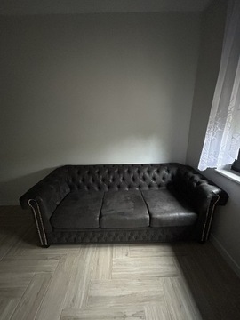 Sofa chesterfield 