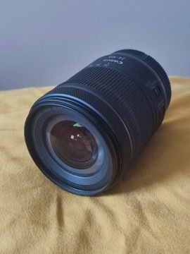 Obiektyw Canon RF 24-105 f/4-7.1 IS STM.
