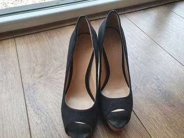 Buty GUESS, szpilki, czarne