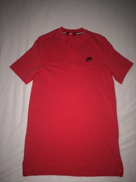 Sportowa koszulka Nike r. M czerwona