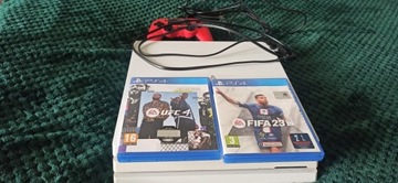 Play Station 4 pro 1TB + 1pad (na kabel) 