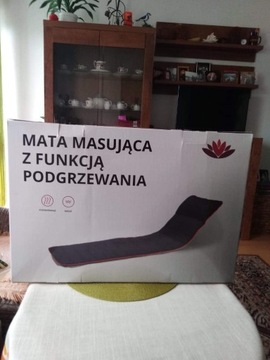 Mata masująca z funkcją podgrzewania