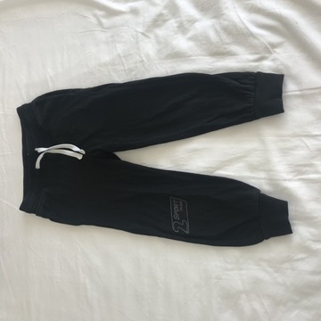 Czarne joggery H&M r.104 spodnie