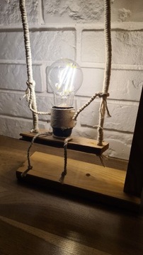 Lampa stołowa huśtawka loft