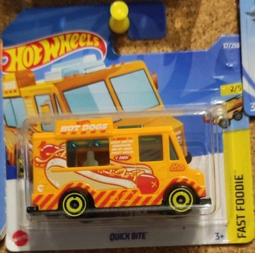 Hot Wheels - Quick Bite Treasure Hunt