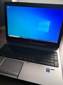 Laptop HP szary 