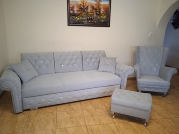 Komplet wypoczynkowy sofa chesterfield, uszak, puf