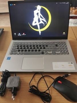 LAPTOP ASUS F515M (15.6 cali/4 GB/237GB)