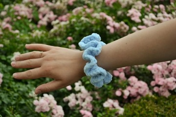 Gumka do włosów scrunchie szydełko 