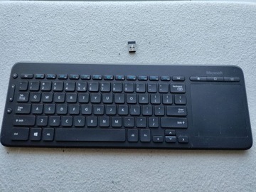 Bezprzewodowa klawiatura Microsoft All-in-One Media Keyboard