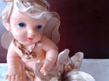 Figurka cherubinek ,aniołek ok.16cm 