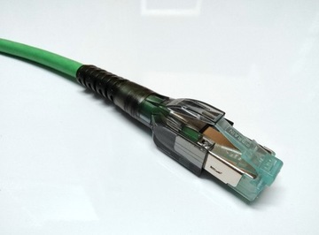 Kabel RJ45 Patchcord S/FTP kat.6a 0,5m ZIELONY