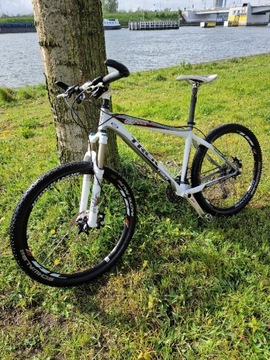 Trek 8500 pełny shimano XT