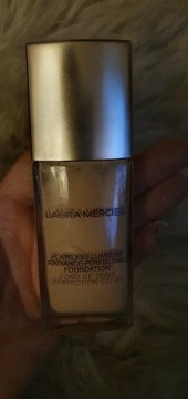 Laura Mercier flawless lumière radiance-perfecting