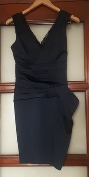Satynowa sukienka z koronką  asymetryczna XS