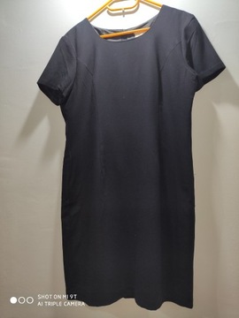 Czarna ołówkowa sukienka BHS r. 44