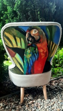 Recznie malowany fotel papuga